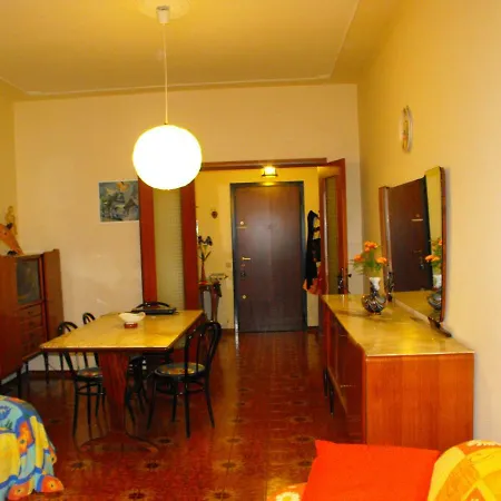 Ca July Apartment *